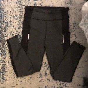 Danskin medium leggings with pockets!